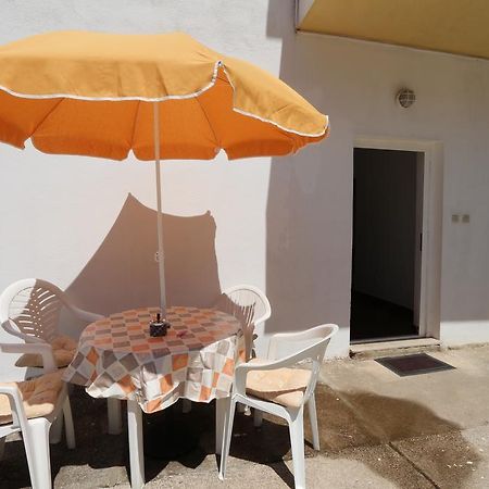 Apartments Antoneta Makarska Exterior photo