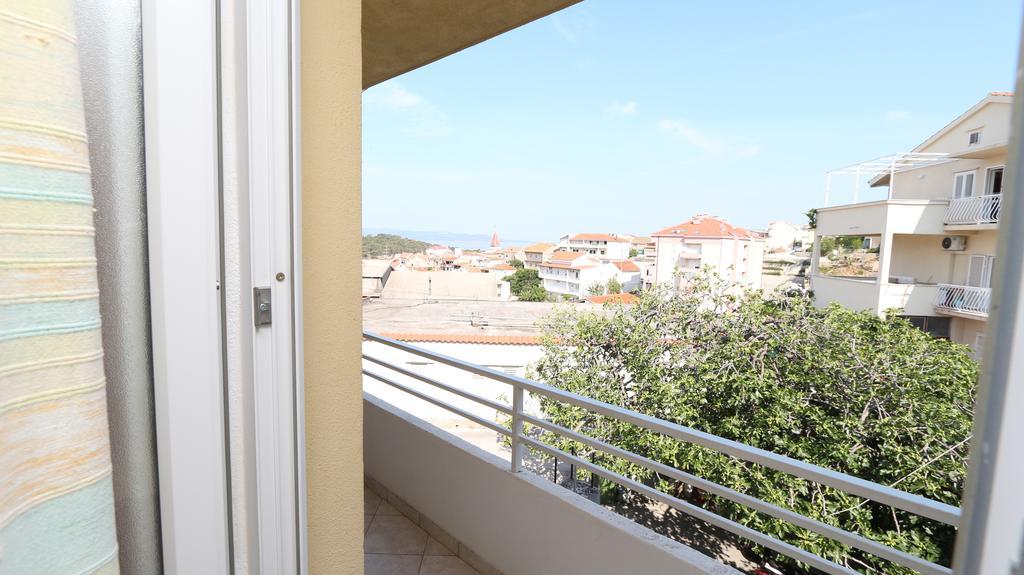 Apartments Antoneta Makarska Exterior photo